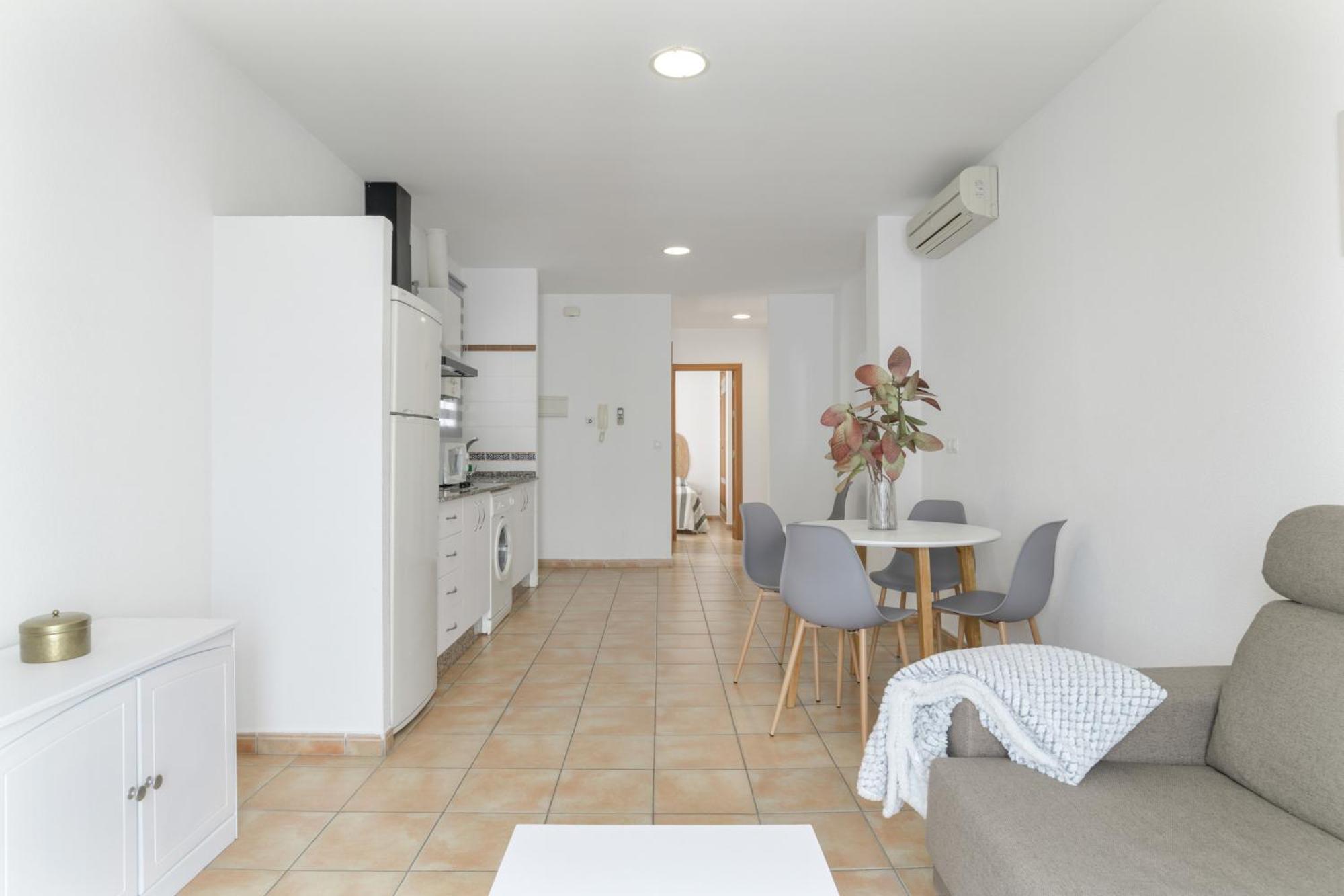 Apartamento Perez Zara 7 コニル・デ・ラ・フロンテラ エクステリア 写真